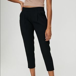 Aritzia Babaton Cohen Pleated Dress Pants